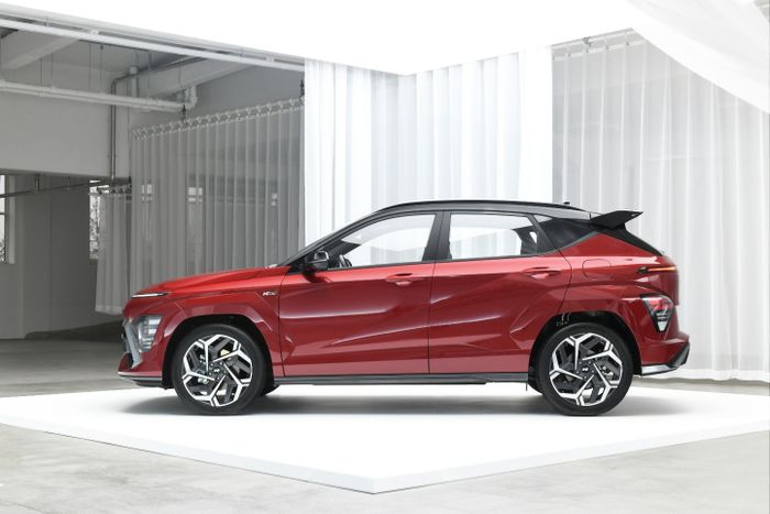 Hyundai Kona 2024 đã được xác định giá từ 29.410 USD