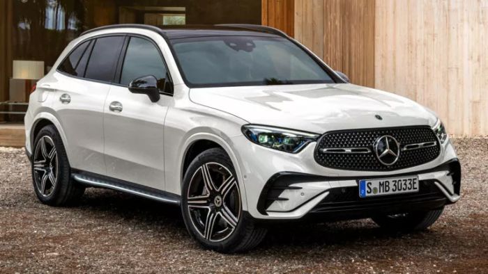 Mercedes-Benz GLC 2023 nâng cấp trang bị, giá từ 47.000 USD 2023-mercedes-glc-768x432.webp