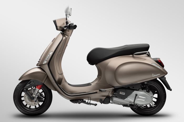 Vespa Sprint S phiên bản mới ra mắt với màn hình TFT tuyệt đẹp