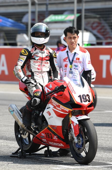 Ảnh từ Race 2 Chặng 1 ARRC 2023 - Cao Việt Nam đạt thành tích cao nhất trong sự nghiệp nhh-9011.jpg