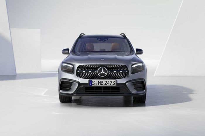 Mercedes-Benz GLB 2023 ra mắt: Cải thiện thiết kế, nâng cấp công nghệ mercedes-benz-glb-2.jpg