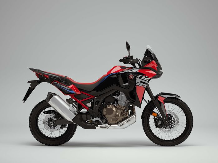 Giới thiệu Honda Africa Twin 2023 ra mắt tại Việt Nam, giá chỉ từ 590,5 triệu đồng 2023-crf1100l-l1-ed-mt-studio-red-rh-side-l-copy.jpg