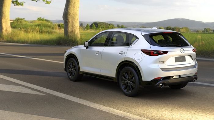 Mazda CX-5 phiên bản 2023 gây ấn tượng với khách hàng thông qua các công nghệ và tính năng mới mazda-cx-5-7.jpg