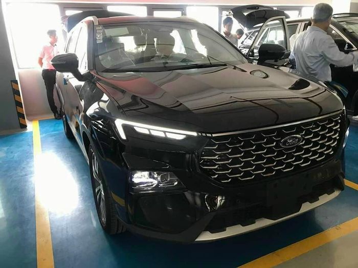 Hôm nay, Ford Territory 2023 chính thức ra mắt tại Việt Nam. Cận cảnh Ford Territory 2023 tại đại lý, ra mắt trong tháng 10.