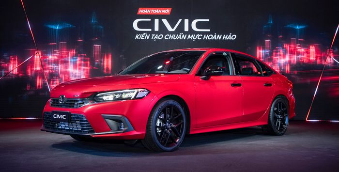 Hơn 400 chiếc xe Honda Civic và HR-V năm 2022 đang phải được triệu hồi tại Việt Nam. Thông tin chi tiết về Honda Civic RS 2022, có giá 870 triệu đồng, mới ra mắt tại Việt Nam.