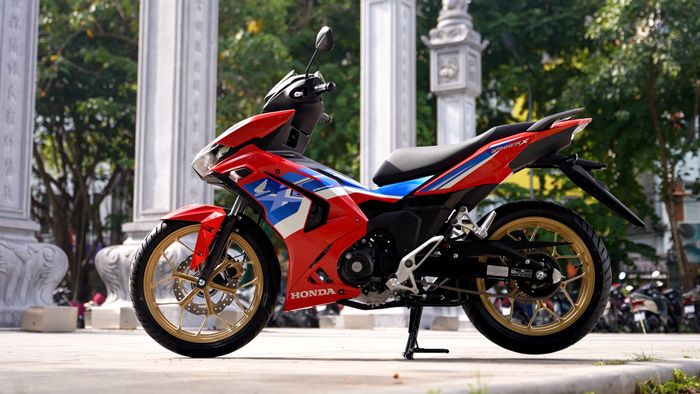 Cận cảnh Honda Winner X phiên bản Thể thao mới giá từ 50,56 triệu đồng honda-winner-x-06.jpg