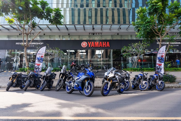 Revzone Yamaha Motor tổ chức sự kiện lái thử YZF-R15 2022 tại TP. HCM Revzone Yamaha Motor (3).jpg