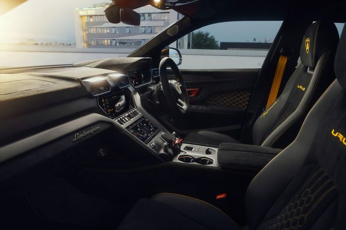 Lamborghini Urus Performante 2023 chính thức đổ bộ tại thị trường Đông Nam Á, sẵn sàng đến Việt Nam lamborghini-urus-performante-4.jpg