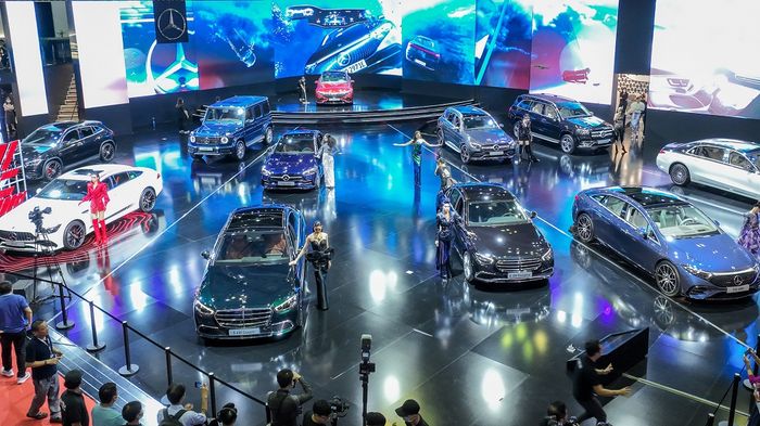 VMS 2022: Mercedes-Benz chinh phục với dàn 17 siêu xe sang trọng mercedes-benz-vms-2022-1.jpg