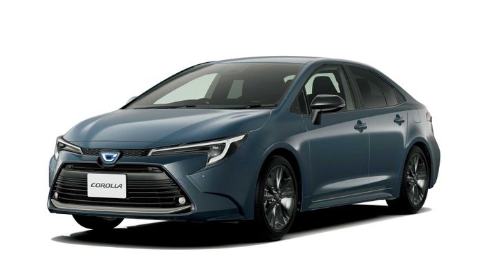 Toyota Corolla 2023 đã ra mắt tại Nhật Bản với màn hình lớn hơn và giá bán từ 13.700 USD.