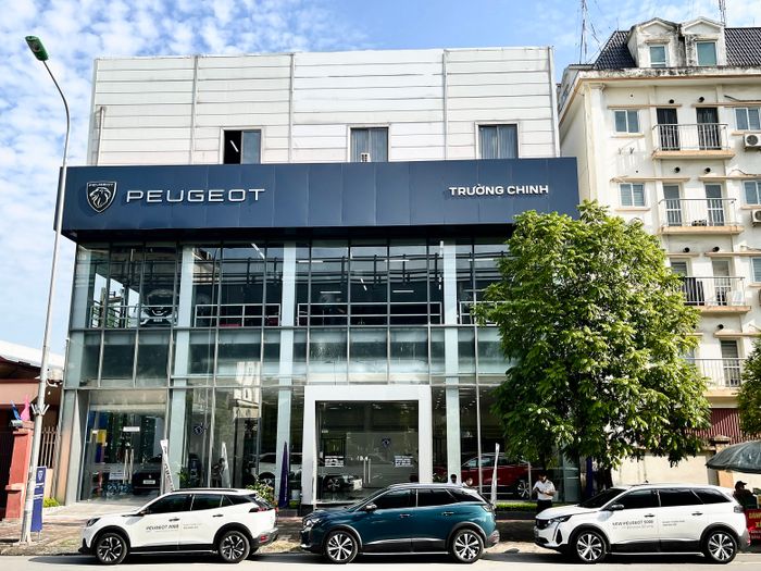 Peugeot chính thức mở showroom đạt chuẩn 3S thứ 6 tại Hà Nội peugeot-2.jpg