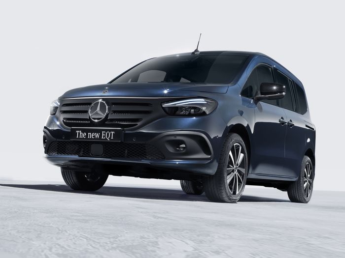 Mercedes giới thiệu minivan điện EQT, có phiên bản riêng dành cho người yêu thích cắm trại mercedes-benz-eqt-ra-mat-Mytour-2.jpg