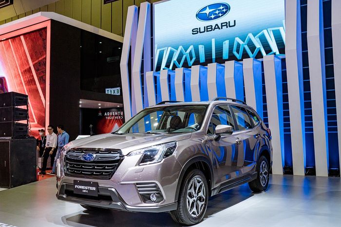 Subaru Forester 2023 chính thức ra mắt tại Triển lãm Ô tô Việt Nam 2022, có giá từ 969 triệu đồng subaru-forester-2.JPG