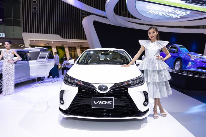 Dàn xe Toyota ra mắt tại Triển lãm Ô tô Việt Nam 2022 với hình ảnh Vios