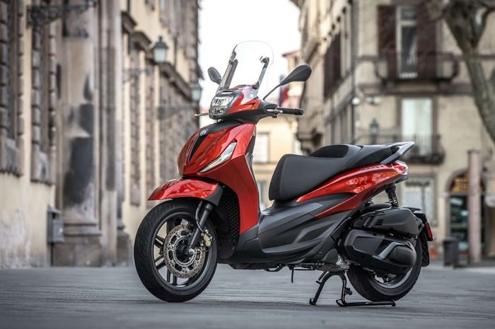 Piaggio Beverly S và Piaggio MP3 Sport - Bộ đôi xe ga cao cấp mới ra mắt tại Việt Nam piaggio-beverly-s.jpg