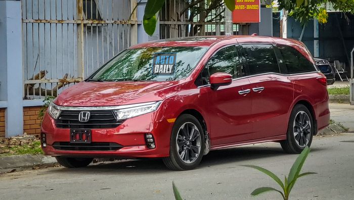 Lần đầu tiên có mặt tại Việt Nam, Honda Odyssey 2023 được nhập khẩu nguyên chiếc từ Mỹ 20220610-161635-copy.jpg