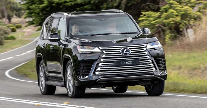 Chuyên cơ mặt đất Lexus LX 2022 đã ra mắt tại Australia, có giá từ 110.000 USD