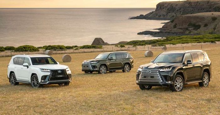 Chuyên cơ mặt đất Lexus LX 2022 ra mắt tại Australia, giá từ 110.000 USD