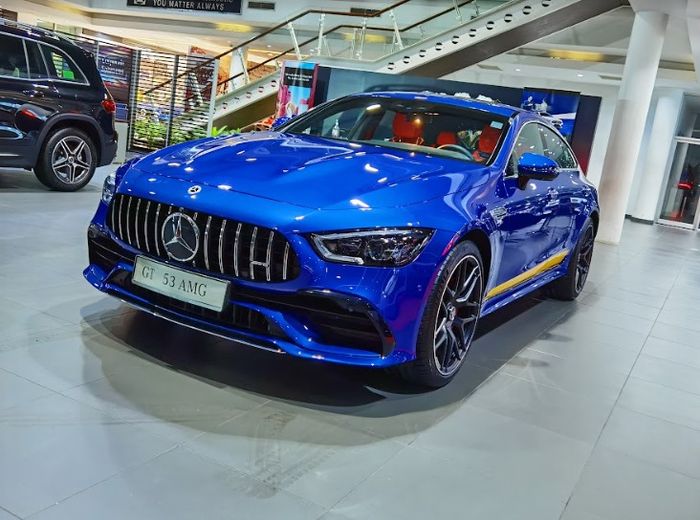 Khám phá chi tiết Mercedes-AMG GT 53 4MATIC+ 2022 tại Việt Nam mercedes-amg-gt-53-4matic-2022-11.jpg