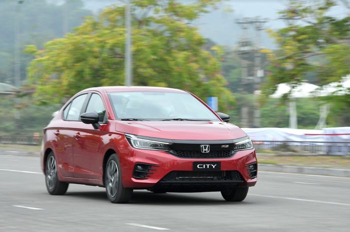 Trong tháng 7/2022, doanh số bán hàng của Honda Việt Nam đạt 1.487 chiếc xe ô tô. Vào tháng 1/2022, City tiếp tục là mẫu xe ô tô bán chạy nhất của Honda Việt Nam.