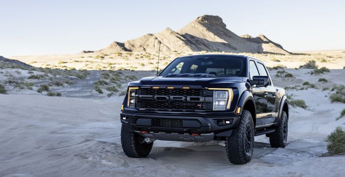 Ford F-150 Raptor R 2023 ra mắt với động cơ V8 mạnh mẽ 700 mã lực