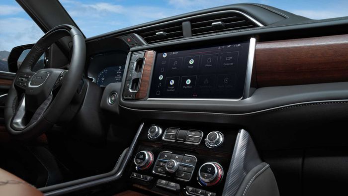 GMC Yukon Denali Ultimate 2023 ra mắt với công nghệ hiện đại, nội thất bọc da cao cấp 2023-gmc-denali-yukon-ultimate-dash-1.jpg