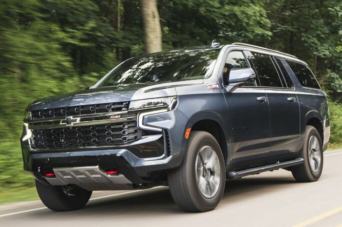 SUV cỡ lớn Chevrolet Suburban 2022 đã ra mắt tại Philippines, có giá chuyển đổi từ 2,35 tỷ đồng