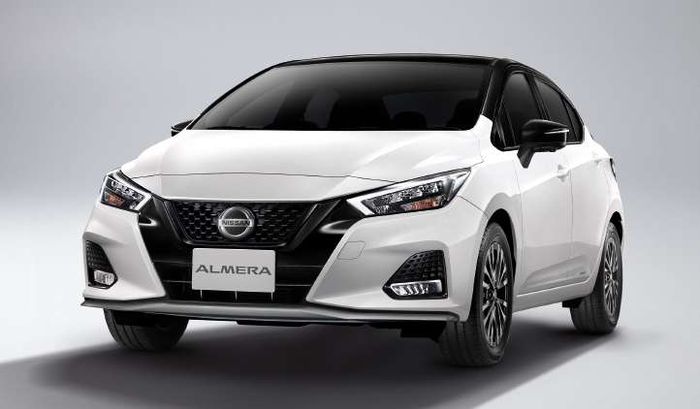 Nissan Almera 2022 ra mắt phiên bản thể thao Sportech-X, có giá từ 460 triệu đồng