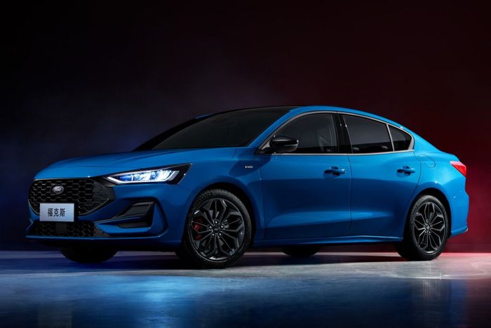 Ford Focus 2023 ra mắt với diện mạo thể thao đậm chất riêng biệt