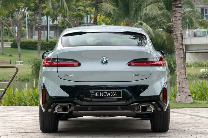 BMW X4 2022 vừa ra mắt tại Việt Nam, giá từ 3,279 tỷ đồng bmw-x4-2022-3.jpg