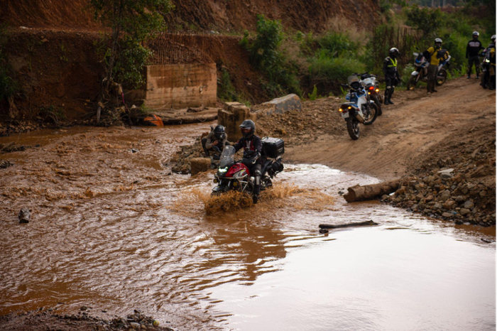 Honda Adventure Marathon – Kết thúc hành trình chinh phục địa hình (honda-marathon-tour-03.png)