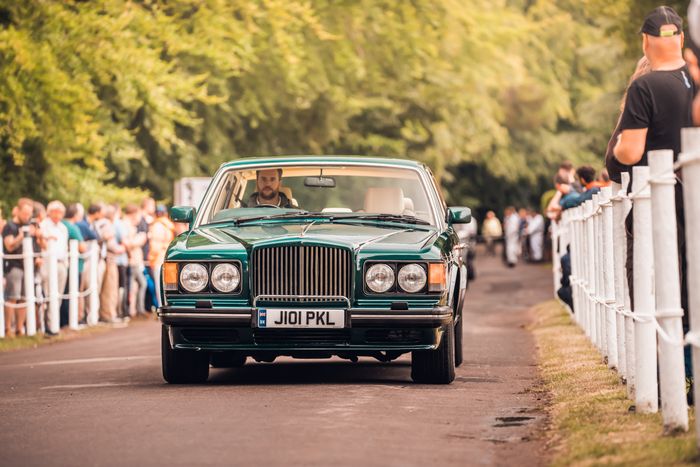 Bentley tưởng nhớ 40 năm khối động cơ tăng áp đầu tiên tại Goodwood Bentley-40-Năm (2).jpg