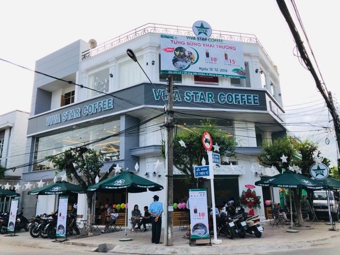 Viva Star Coffee Long Xuyên, điểm hẹn quen thuộc của những tín đồ cà phê