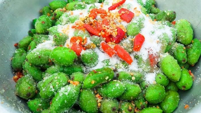 Thưởng thức cà na đập An Giang, một đặc sản chua ngọt ngon miệng 5