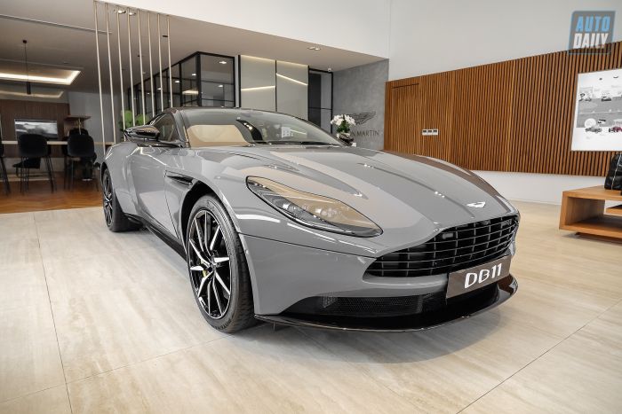 Khám phá chi tiết về Aston Martin DB11 V8 với giá bán hơn 17 tỷ đồng tại Việt Nam trong hình ảnh Aston Martin DB11 (18).jpg