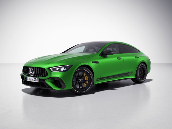 Ngắm nhìn “quái vật màu xanh” Mercedes-AMG GT 63 S E Hiệu suất Phiên bản Đặc biệt mercedes-amg-gt-63-s-e-performance-1.jpg