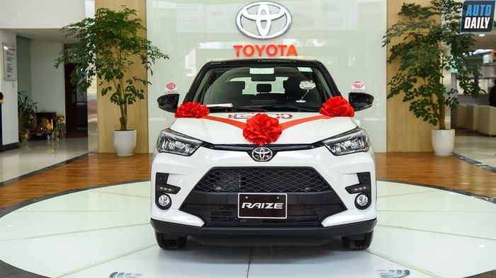 Toyota Việt Nam đã bán ra 6.582 xe trong tháng 1/2022, Raize đã nhận hơn 4.700 đơn đặt cọc