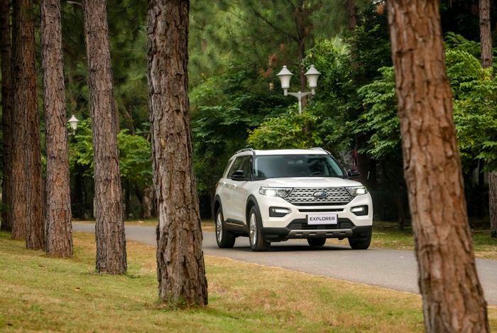 Ford Explorer 2022 đã chính thức ra mắt tại thị trường Việt Nam với nhiều nâng cấp đáng chú ý