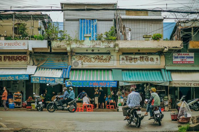 Chợ Châu Đốc và vẻ đẹp giản dị trong cuộc sống kiếm số của người dân 7