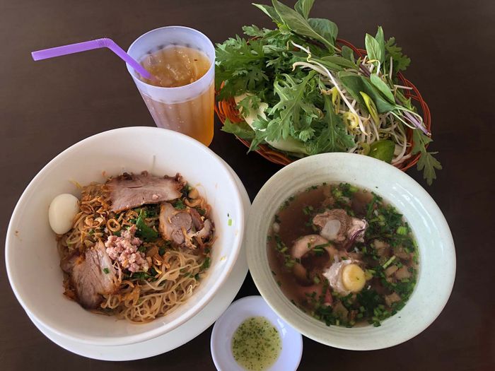Hủ tiếu Mực A Bổ, điểm đến quen thuộc của những tín đồ ẩm thực tại Bảo Lộc