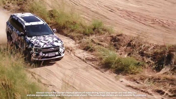 Ford Everest 2022 sắp ra mắt, dự kiến vào quý I/2022 2022-ford-everest-teaser.jpg