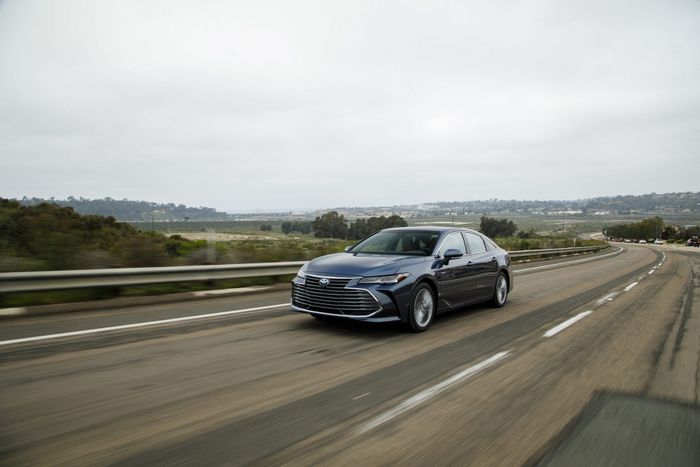 Toyota Avalon 2022 chốt giá từ 36.375 USD 2022-toyota-avalon-limited-hybrid-30.jpg