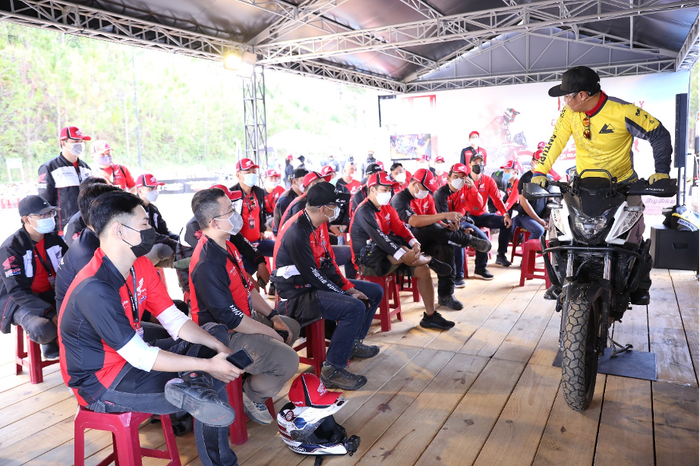 Honda Biker Day 2021: Đốt cháy cảm xúc với đội ngũ xe phân khối lớn của Honda honda-biker-day-09.png