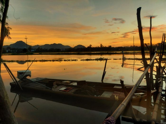 An Giang trong mùa nước nổi giống như một bức tranh sơn thủy tuyệt đẹp