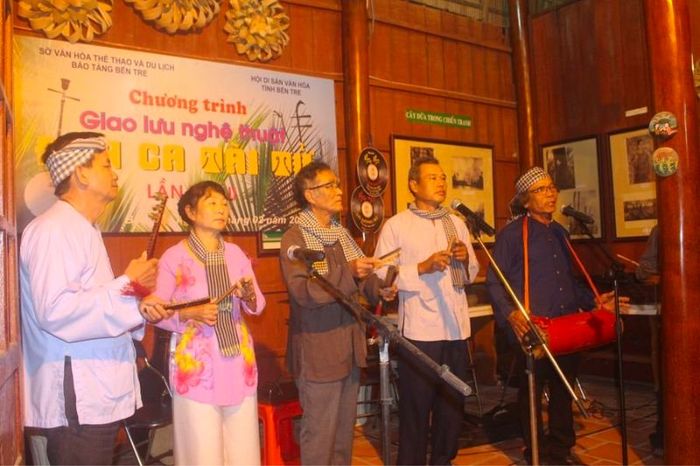 Thăm Bảo tàng Bến Tre để khám phá lịch sử và văn hóa của xứ dừa