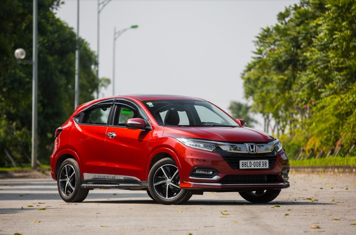 Tháng 11/2021: Honda Civic, HR-V và Brio nhận ưu đãi miễn phí 100% lệ phí trước bạ honda-hr-v.png