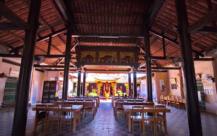 Khám phá Đình An Hội Bến Tre với lịch sử hơn trăm năm.