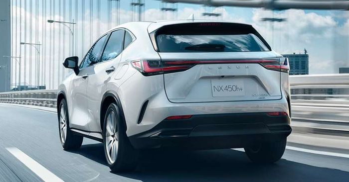 Lexus NX 2022 được giới thiệu tại Thái Lan với giá từ 95.760 USD