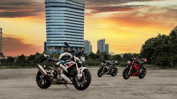 BMW S 1000 R hoàn toàn mới ra mắt tại Việt Nam, giá từ 669 triệu đồng (Ảnh: bmw-s-1000-r-outdoor-2.jpeg)