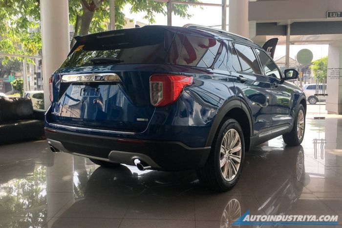 Ford Explorer 2022 đã được giới thiệu tại Đông Nam Á và sẽ sớm có mặt tại thị trường Việt Nam, hình ảnh ford-explorer-2022-2.jpg